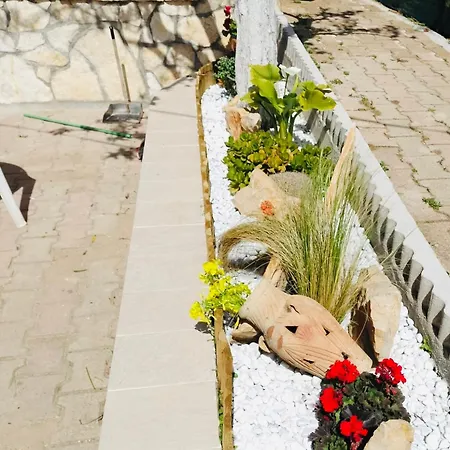 Sant Anna بيت للعطل